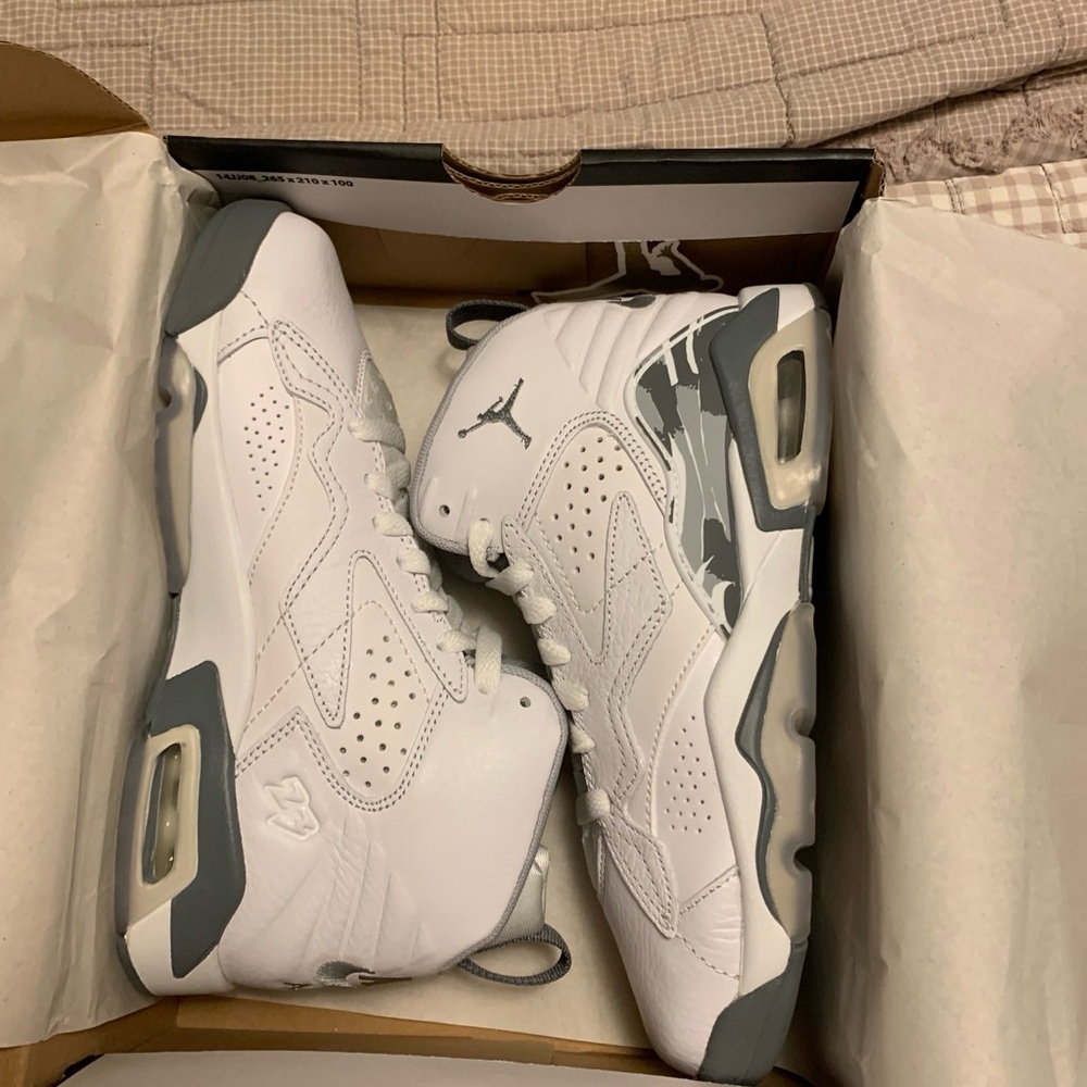 Jordan Kids White and Grey Basketball Sneakers